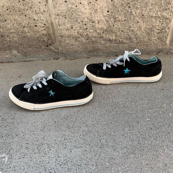 CONVERSE One Star Low Top Sneakers Girls 2.5 34 Y2K Black Suede Running Shoes - Picture 2 of 10